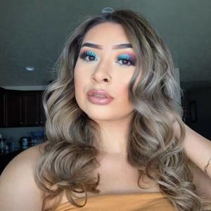 Meet your Posher, Gina michelle